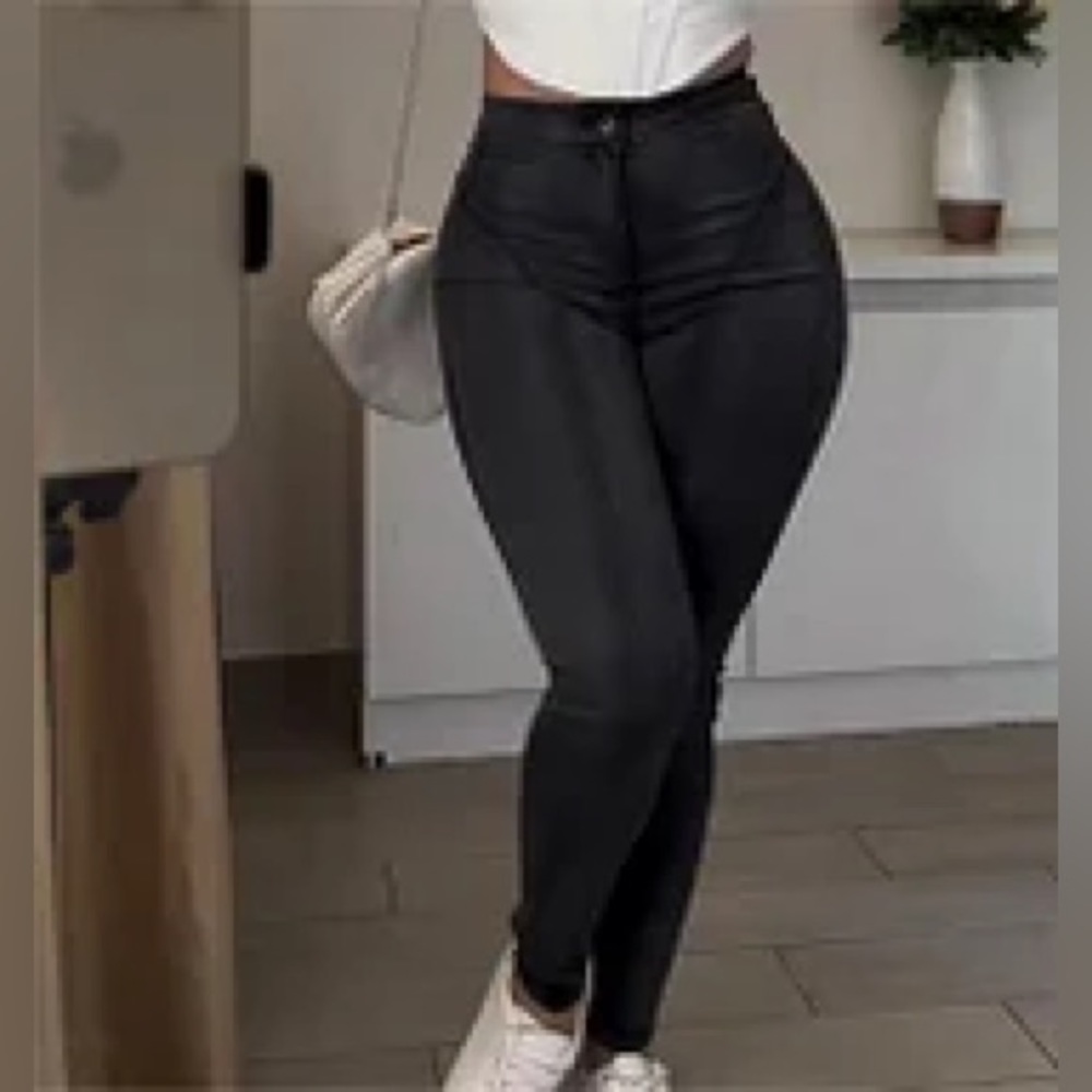 High Rise butt lift jeans